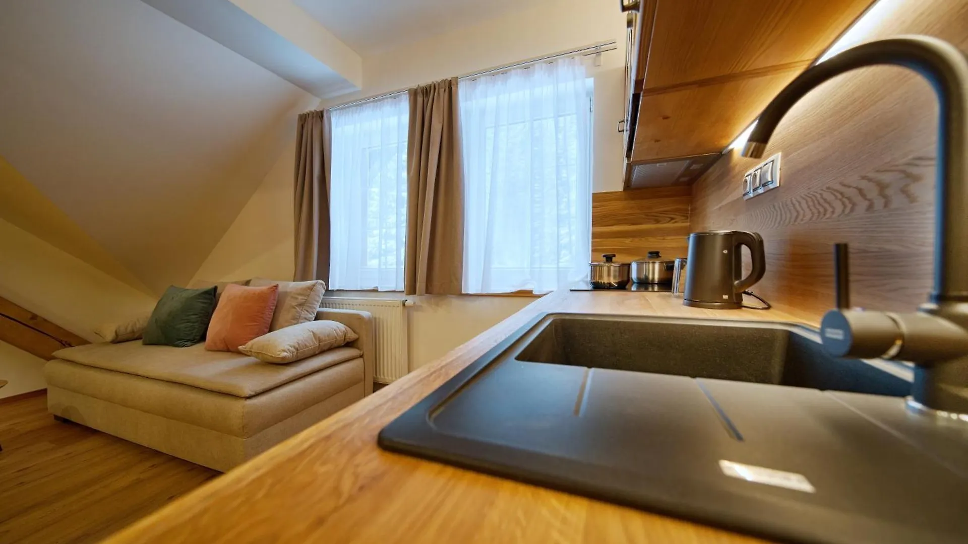 **** 아파트호텔 Spindl Lodge Apartments Self Check-In & Sauna Špindlerŭv Mlýn 체코