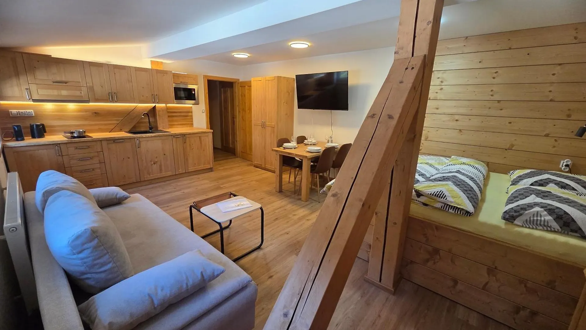 Spindl Lodge Apartments Self Check-In & Sauna Špindlerŭv Mlýn 4*,  Tschechische Republik